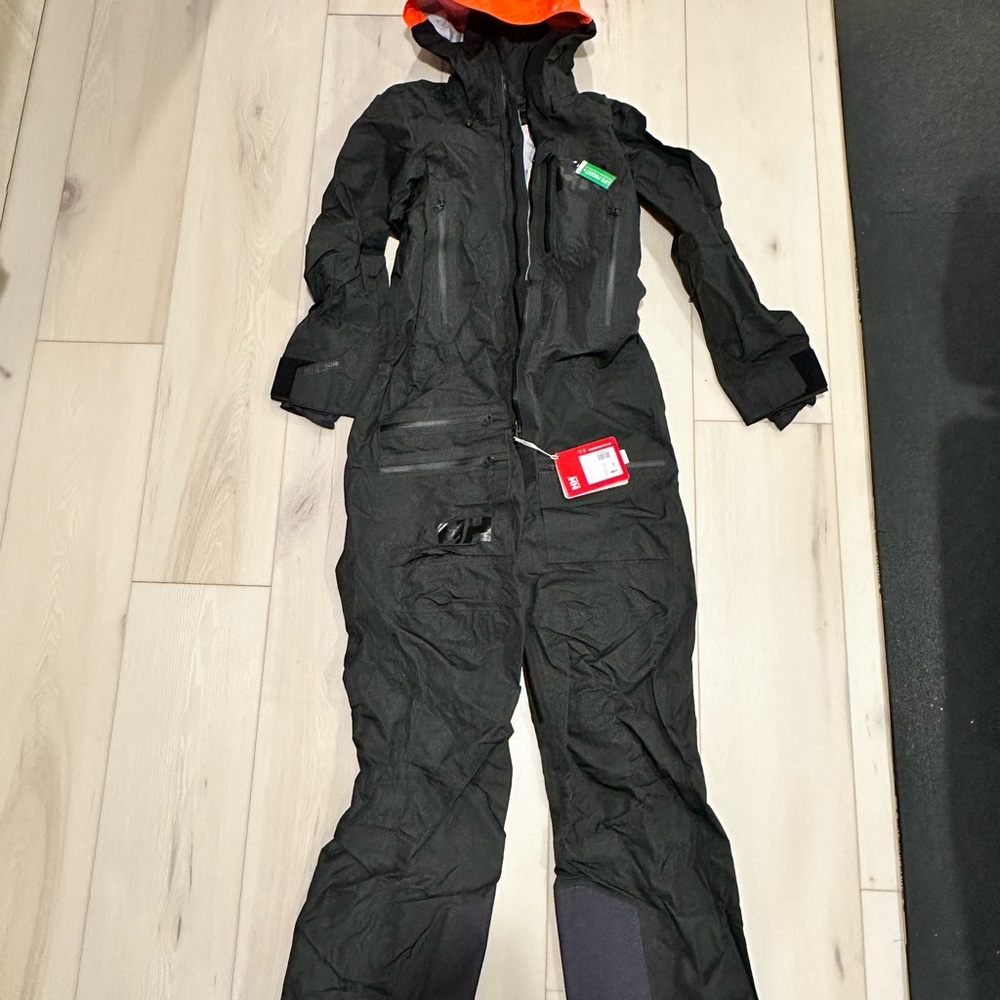 Helly Hansen Ullr Chugach Infin Powder Suit
